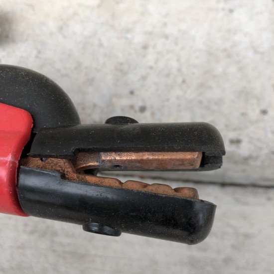 Ръкохватка за електроди 600 амп Ръкохватка за електроди 600 амп